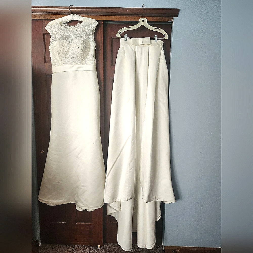wedding dress